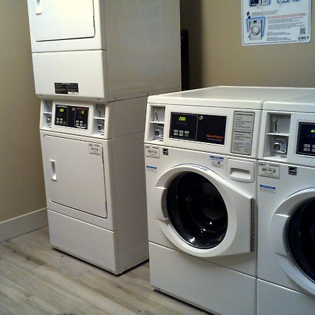 Holiday Inn Express & Suites Charleston Ne Mt Pleasant Us17 By Ihg Mount Pleasant Bagian luar foto