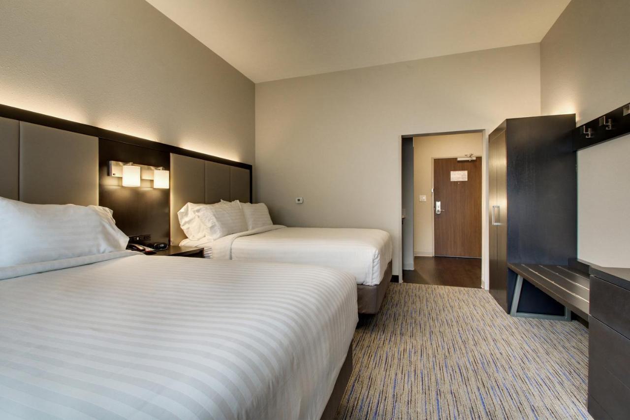 Holiday Inn Express & Suites Charleston Ne Mt Pleasant Us17 By Ihg Mount Pleasant Bagian luar foto