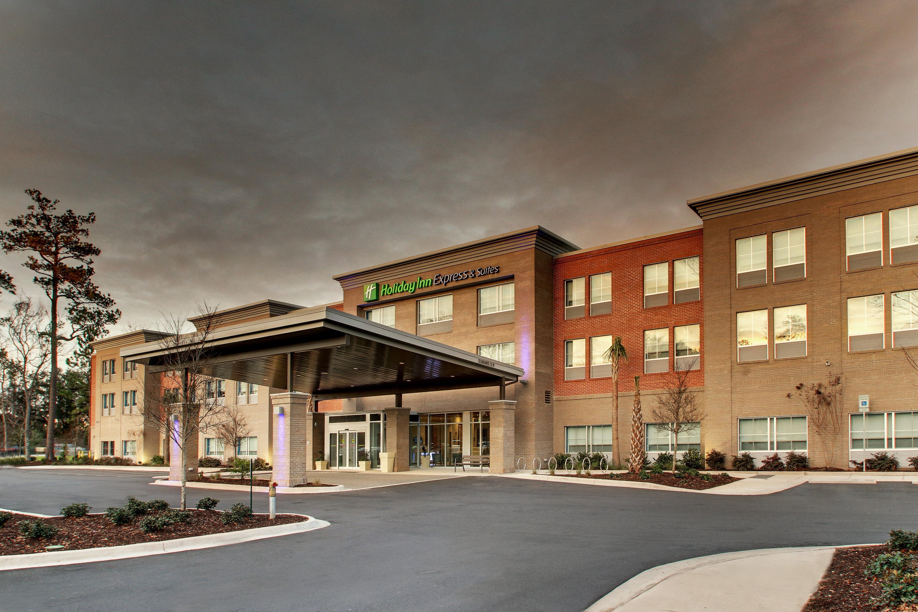 Holiday Inn Express & Suites Charleston Ne Mt Pleasant Us17 By Ihg Mount Pleasant Bagian luar foto
