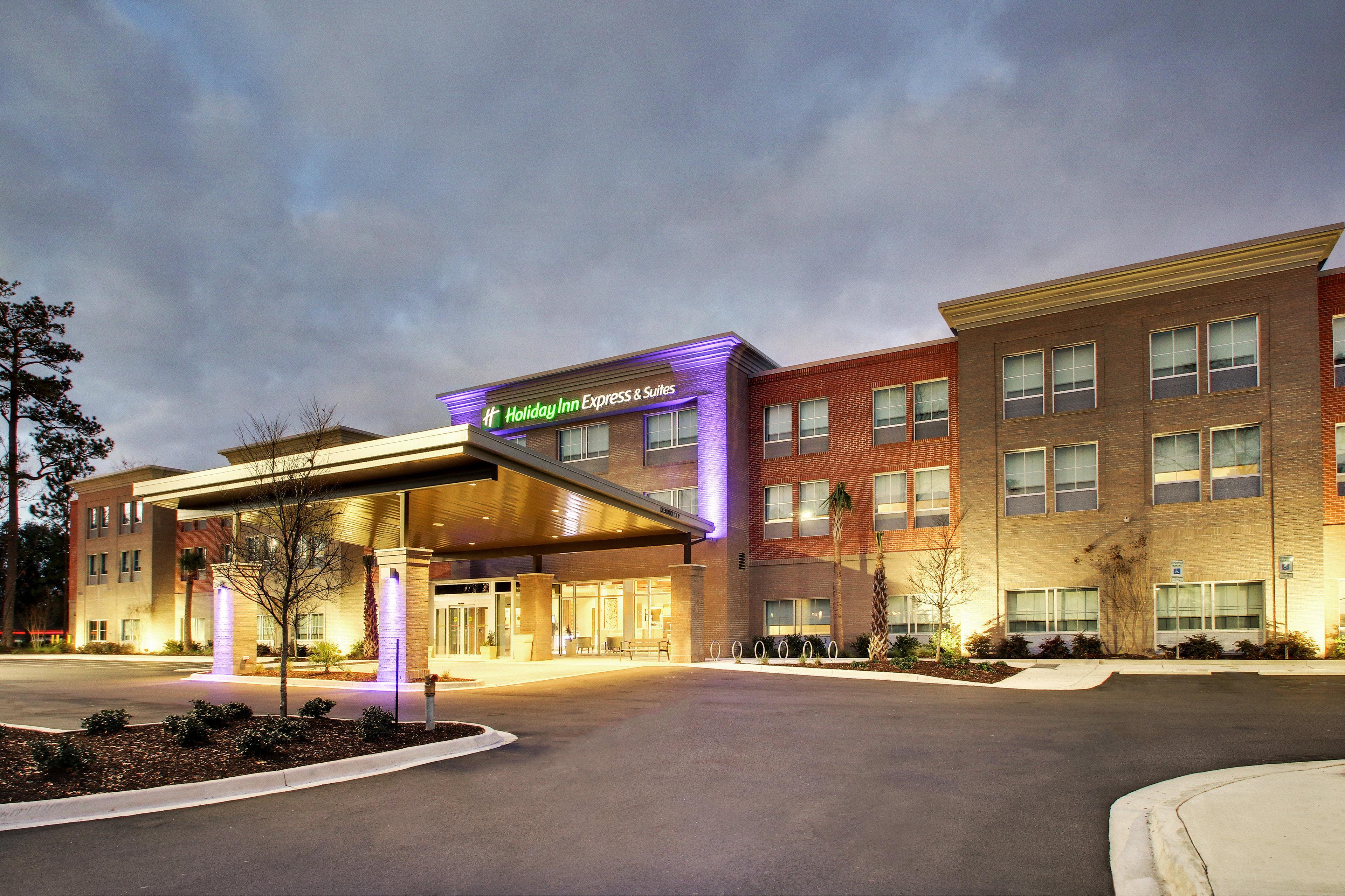 Holiday Inn Express & Suites Charleston Ne Mt Pleasant Us17 By Ihg Mount Pleasant Bagian luar foto