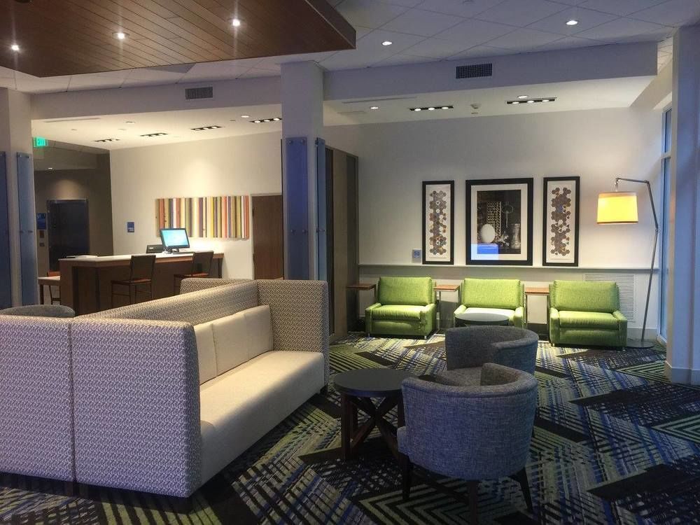 Holiday Inn Express & Suites Charleston Ne Mt Pleasant Us17 By Ihg Mount Pleasant Bagian luar foto