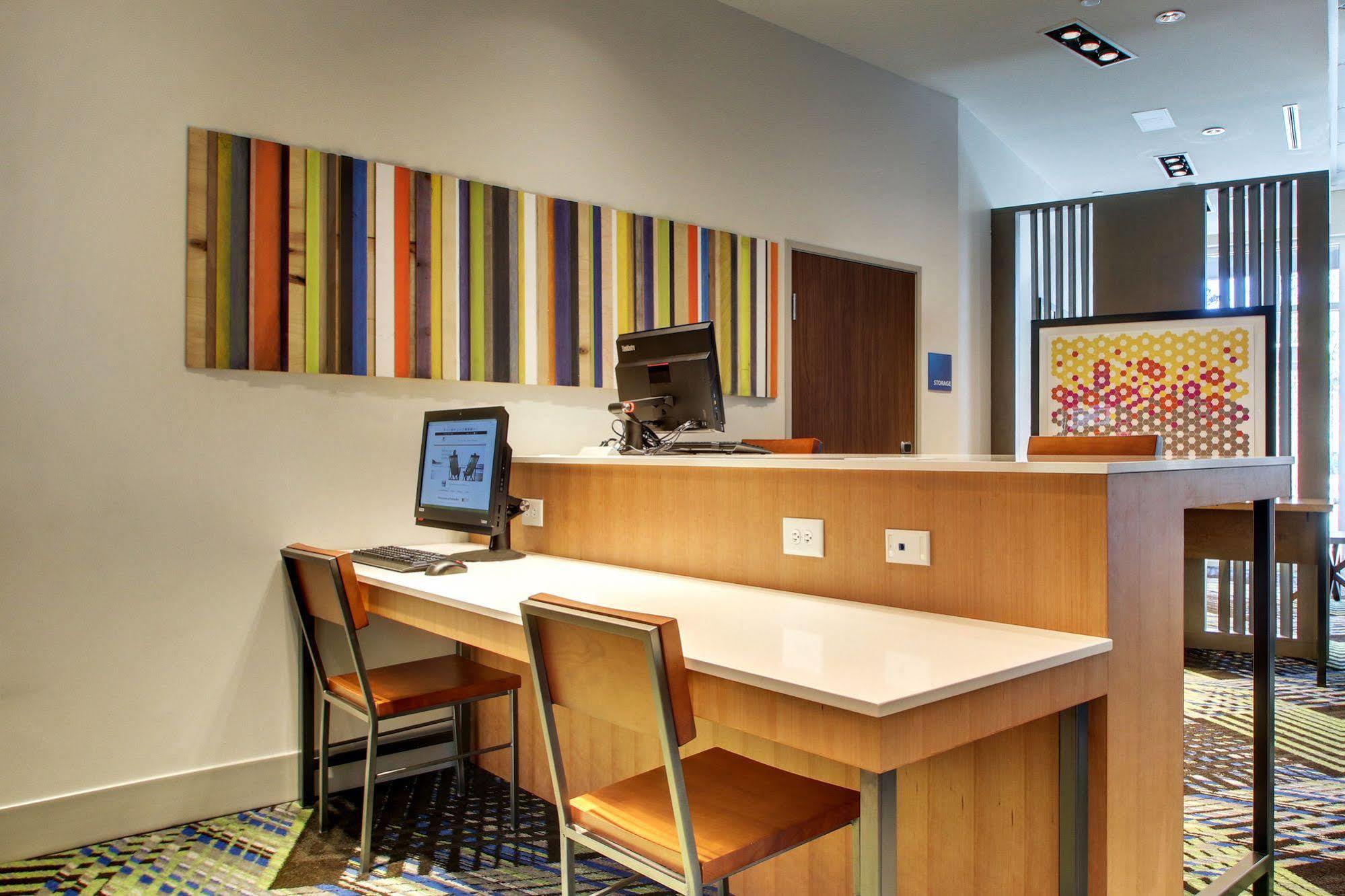 Holiday Inn Express & Suites Charleston Ne Mt Pleasant Us17 By Ihg Mount Pleasant Bagian luar foto